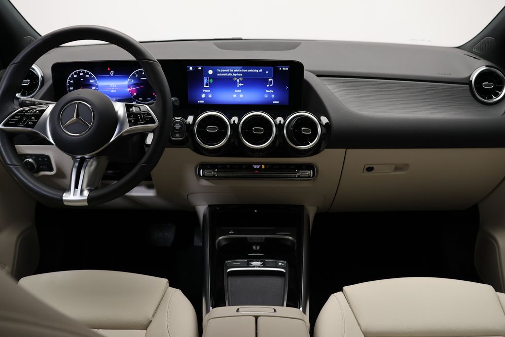 Thumbnail: 2026 Mercedes-Benz GLA - 14