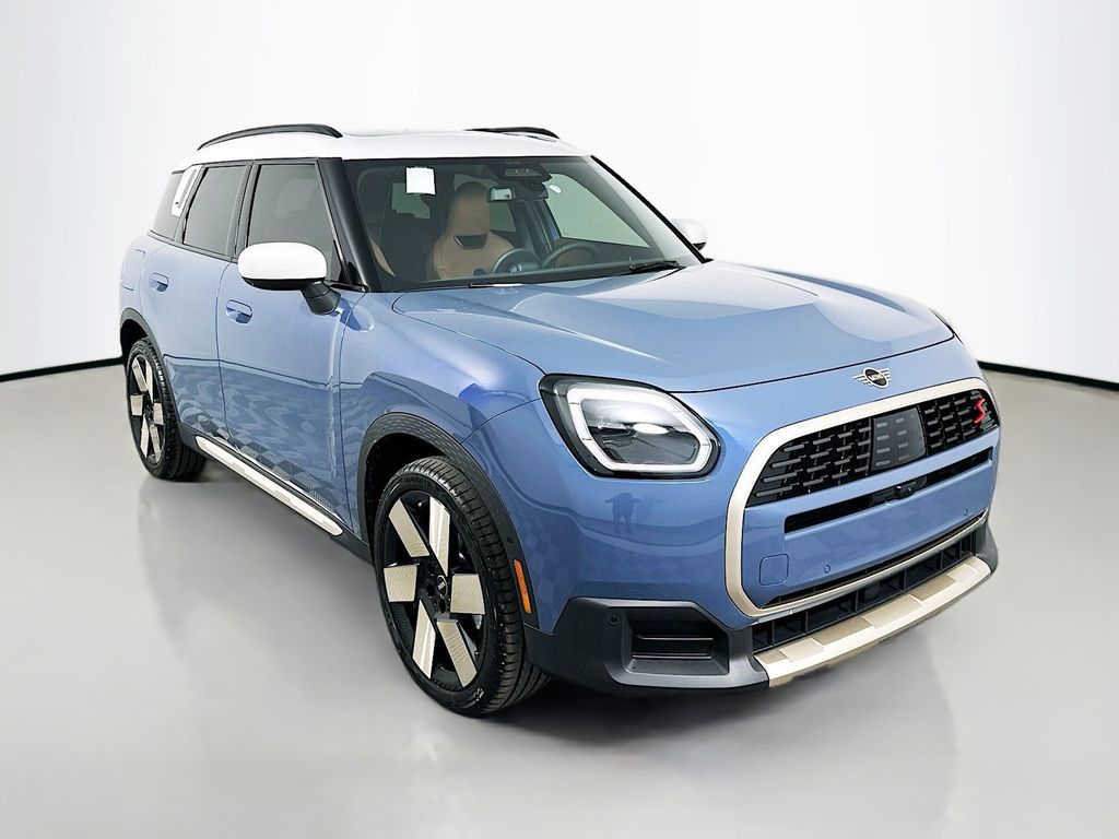 2025 MINI Cooper Countryman Iconic 3