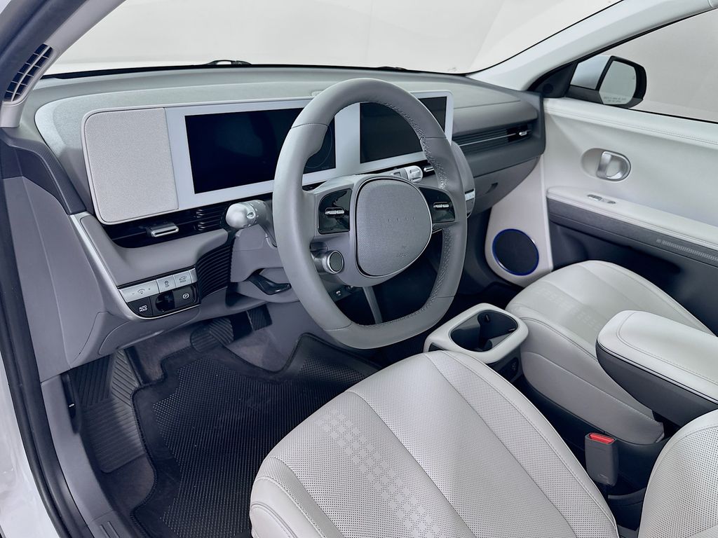 Thumbnail: 2023 Hyundai Ioniq 5 - 9