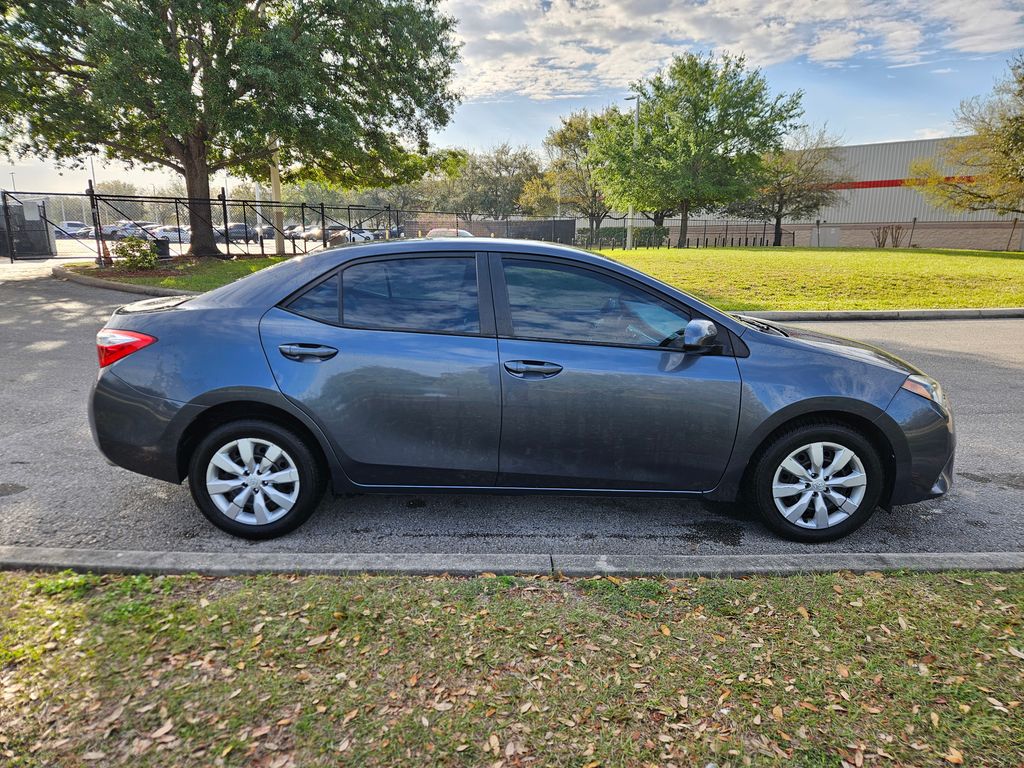 2014 Toyota Corolla S 6