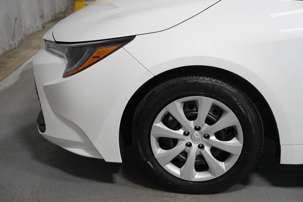 Thumbnail: 2025 Toyota Corolla - 5