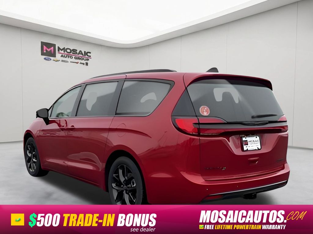 2026 Chrysler Pacifica