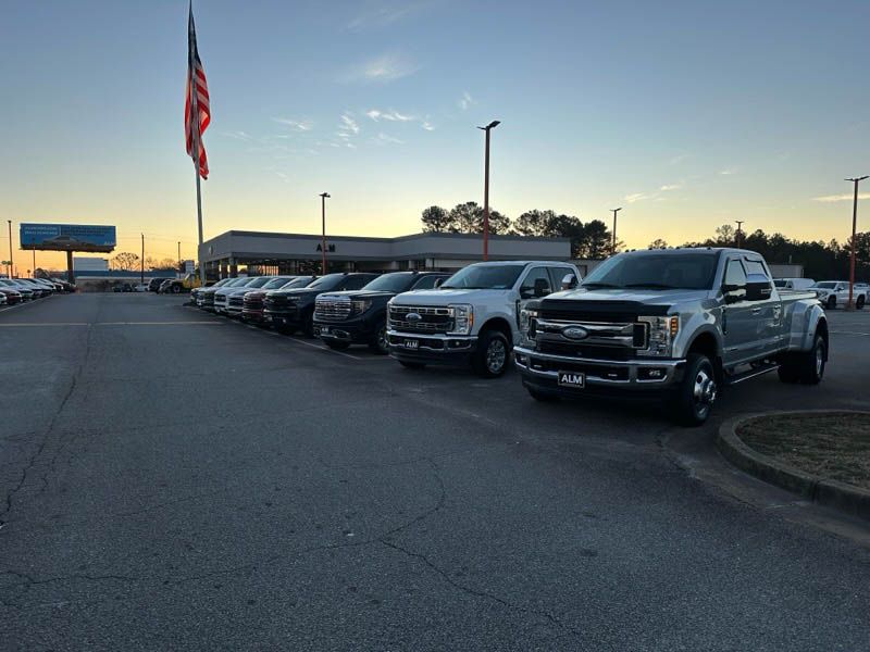 Used 2020 Silver Chevrolet Stingray image 70