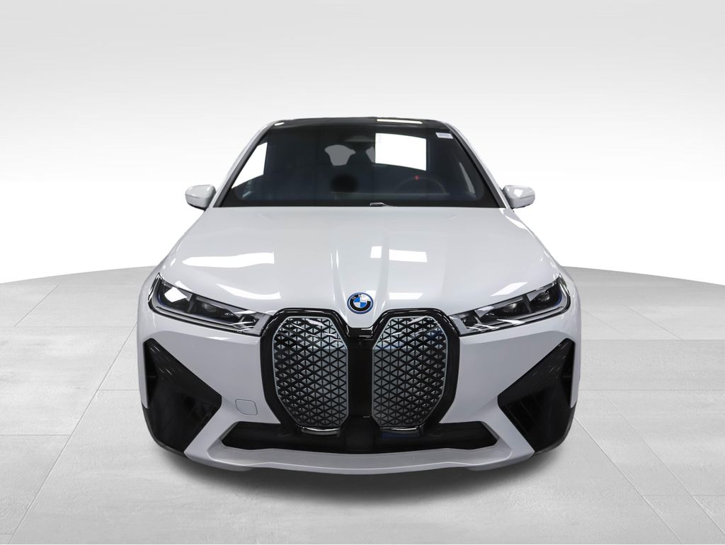 Thumbnail: 2025 BMW iX - 8