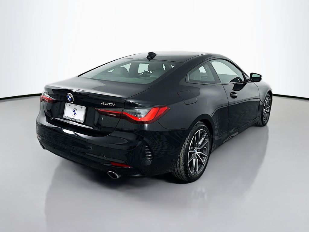 Thumbnail: 2022 BMW 4 Series - 5