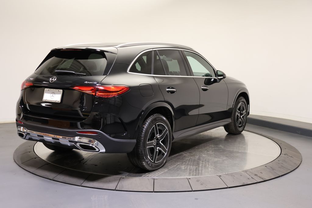 Thumbnail: 2026 Mercedes-Benz GLC - 7