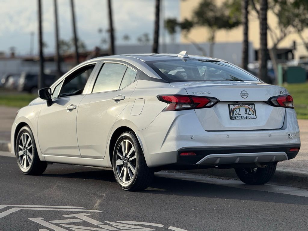 2023 Nissan Versa 1.6 SV photo