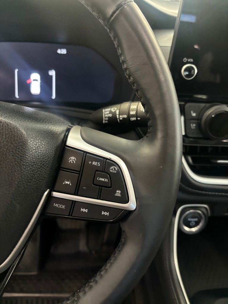 2024 Toyota Grand Highlander Limited - Photo 18