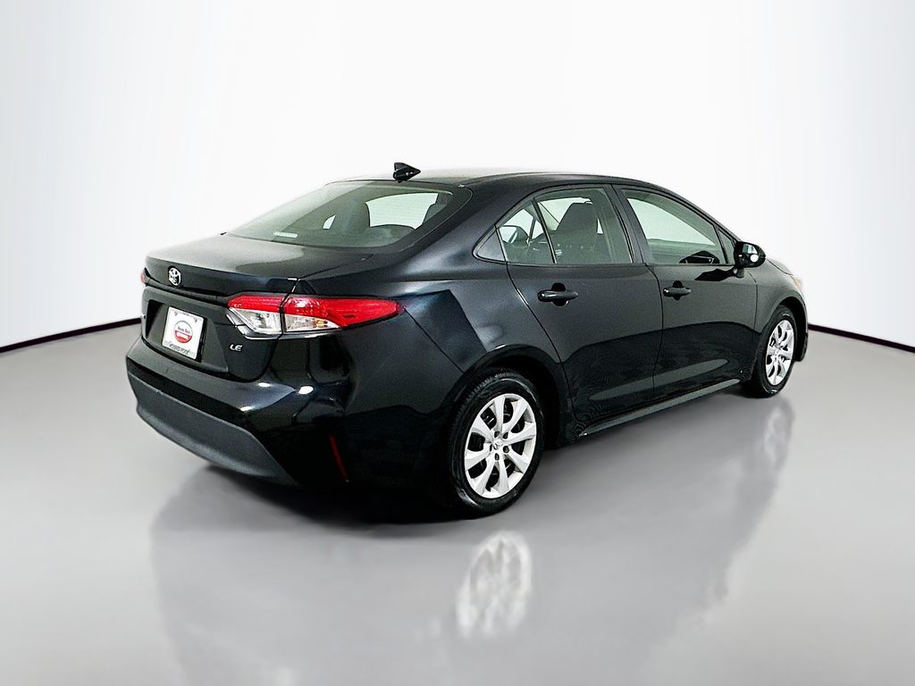 2024 Toyota Corolla LE 5