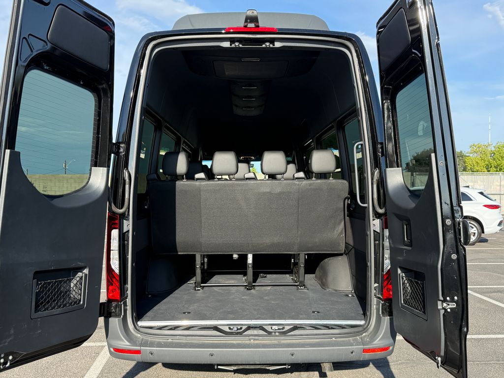 Thumbnail: 2026 Mercedes-Benz Sprinter - 29