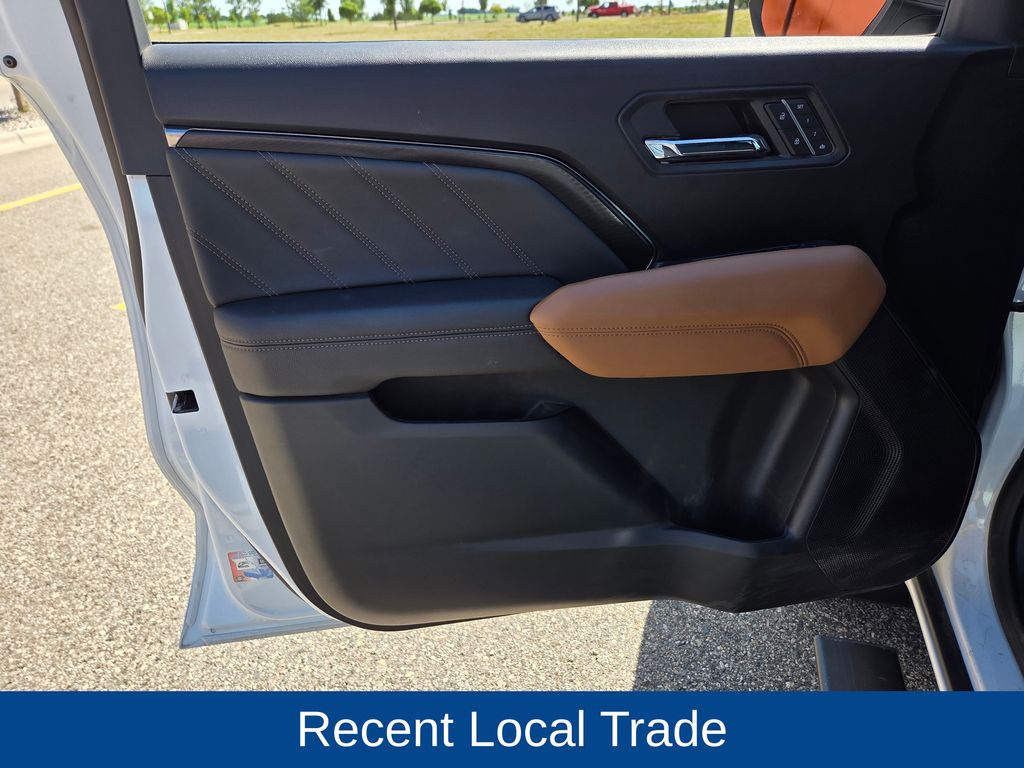 2023 GMC Canyon 4WD Crew Cab Short Box AT4