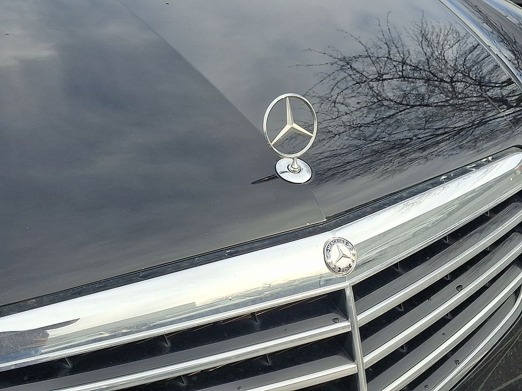 Thumbnail: 2013 Mercedes-Benz E-Class - 4