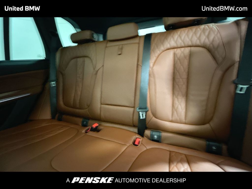 Thumbnail: 2026 BMW X5 - 21