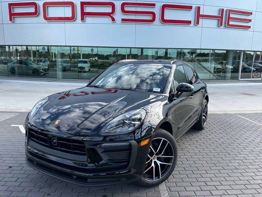 2025 Porsche Macan  -
                Davie, FL