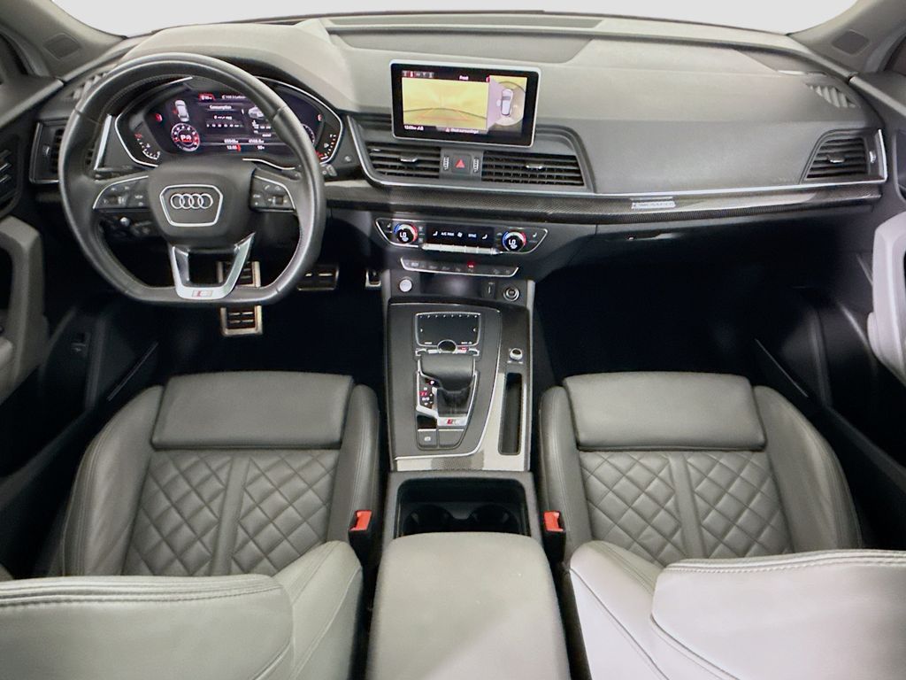 Thumbnail: 2020 Audi SQ5 - 13