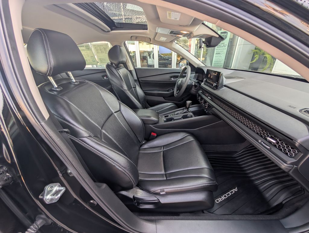 Used 2023 Black Honda EX image 25