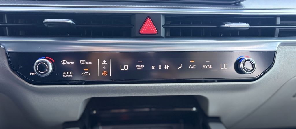 2025 Kia Sorento Hybrid SX Prestige Green at Community Kia