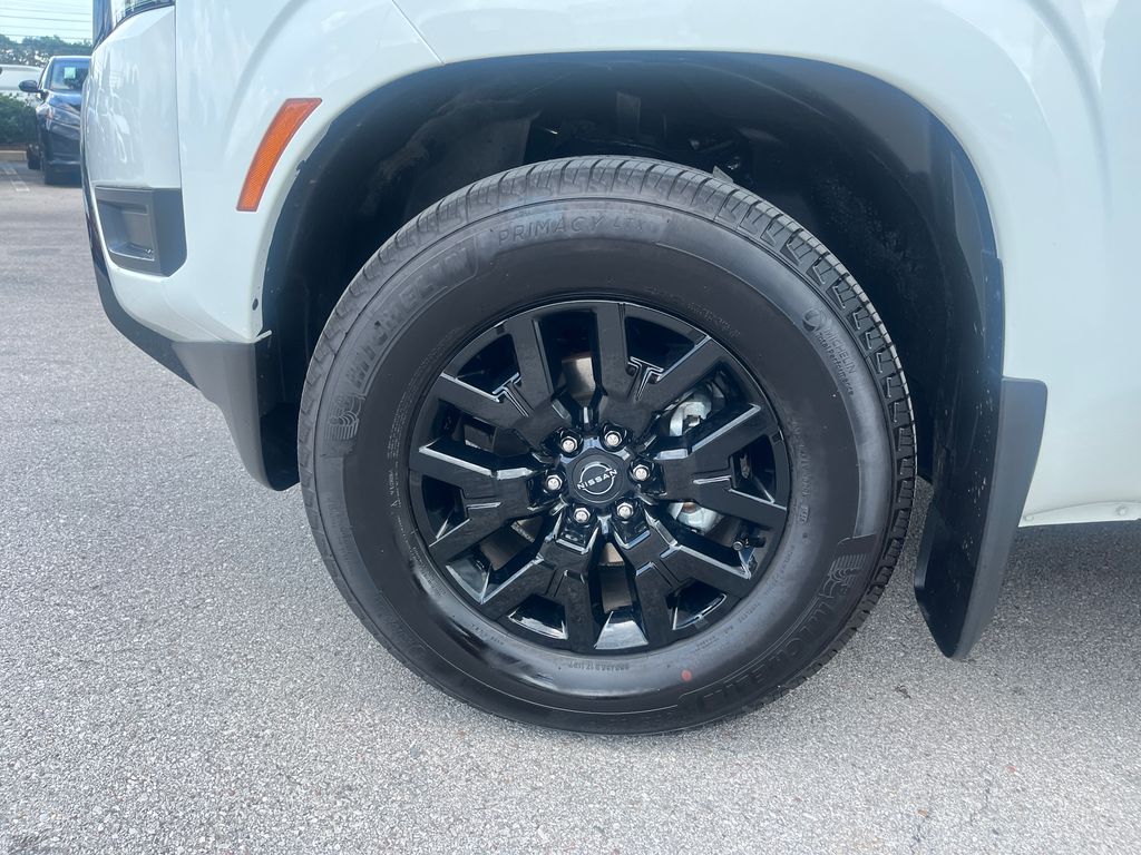 2026 Glacier White Nissan Frontier SV RWD Truck