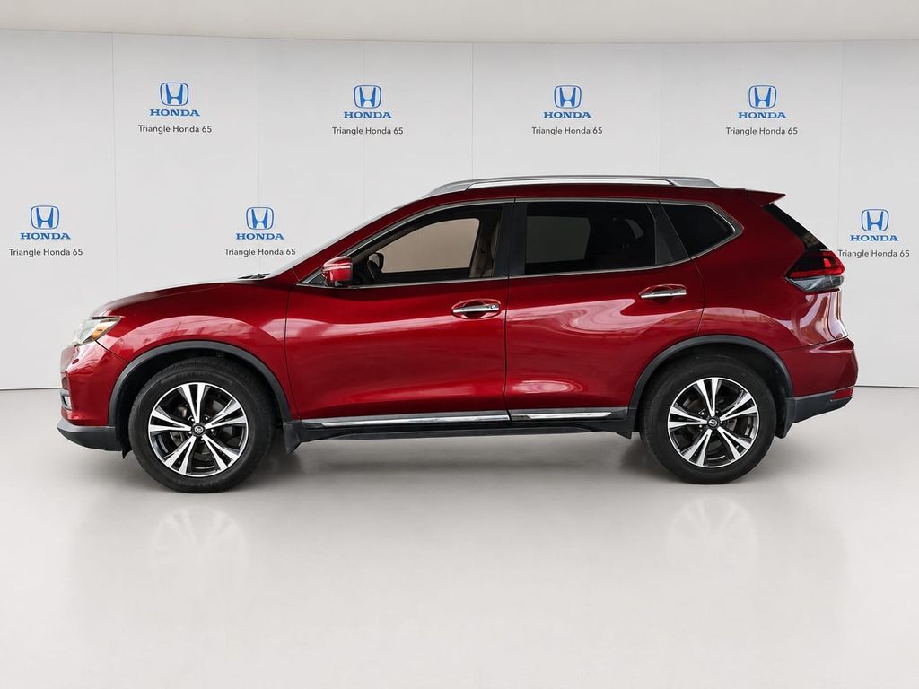 Thumbnail: 2018 Nissan Rogue - 3