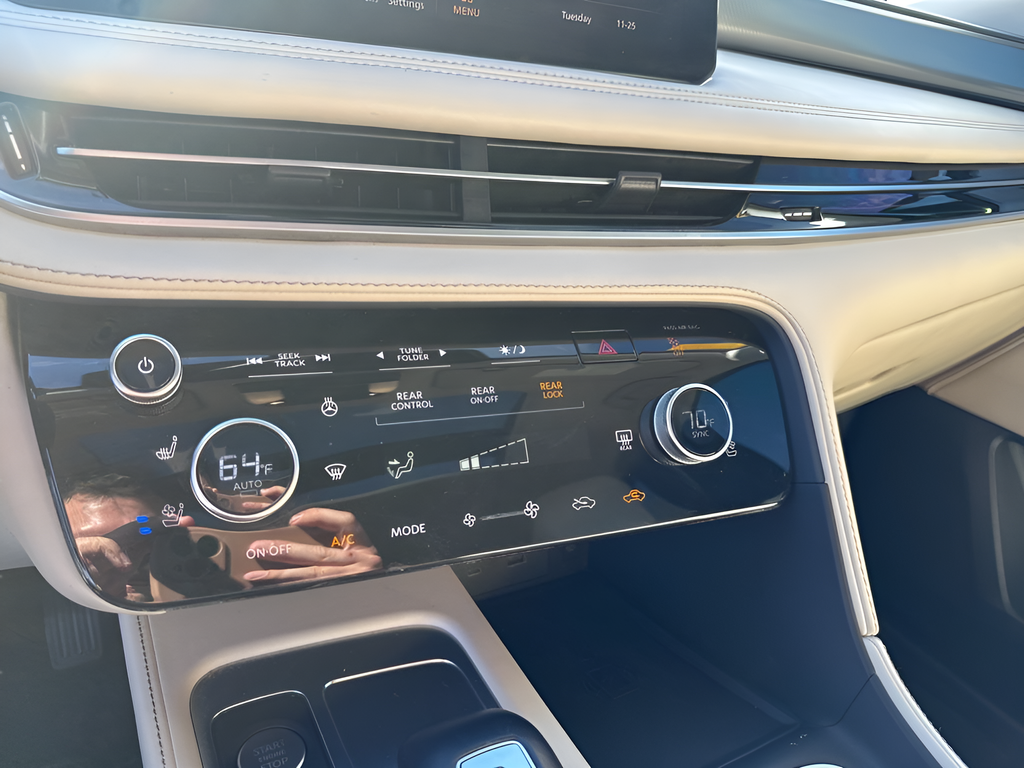 Used Car 2023 Infiniti Qx60  Luxe For Sale Under $40,000 In Austin, Texas