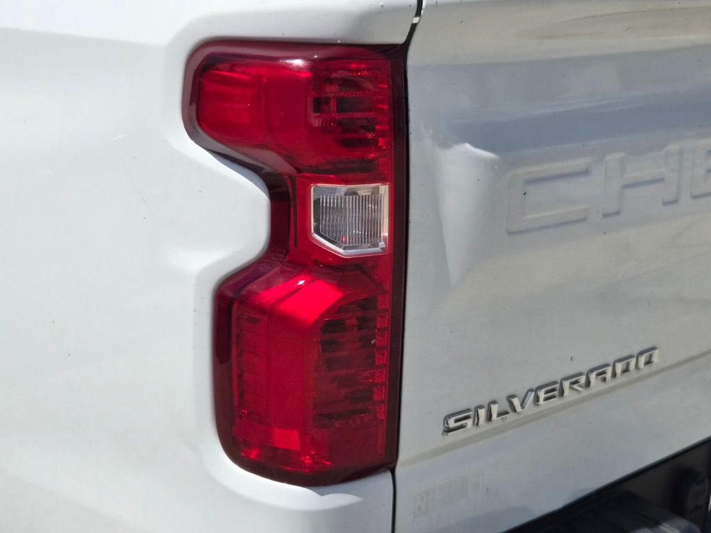 2021 Chevrolet Silverado - $14,788