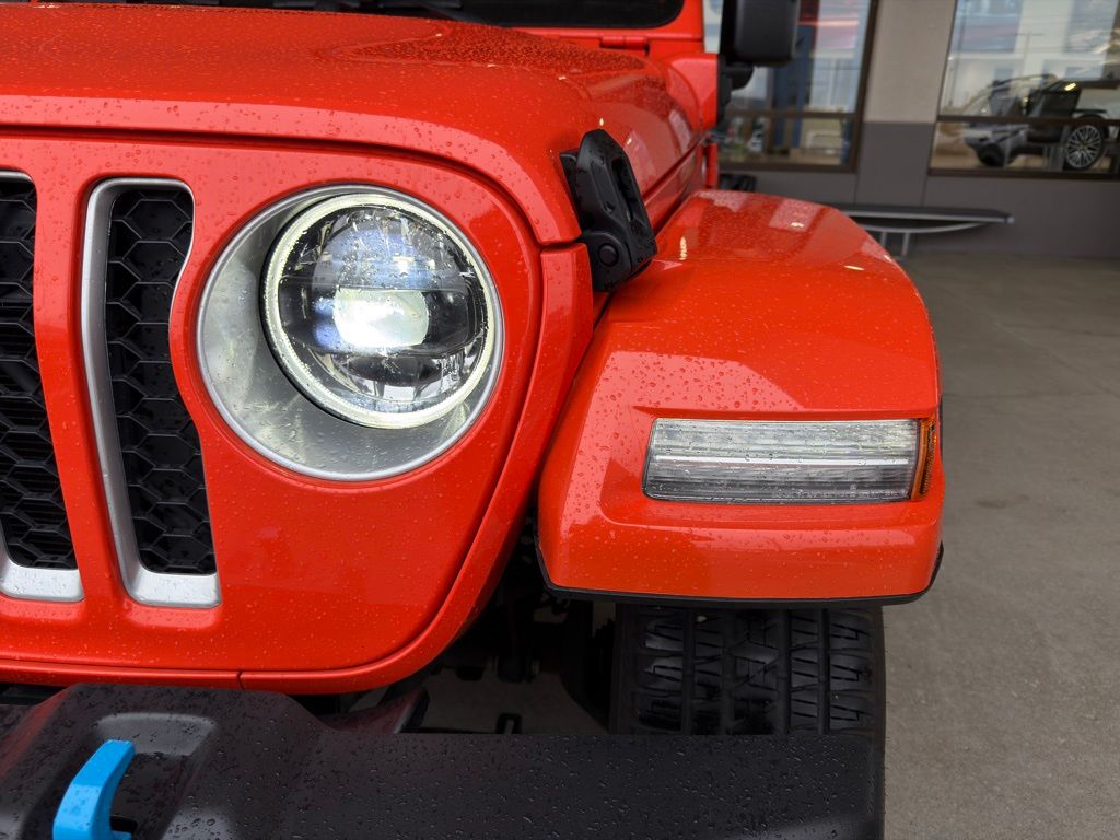 Thumbnail: 2023 Jeep Wrangler - 9