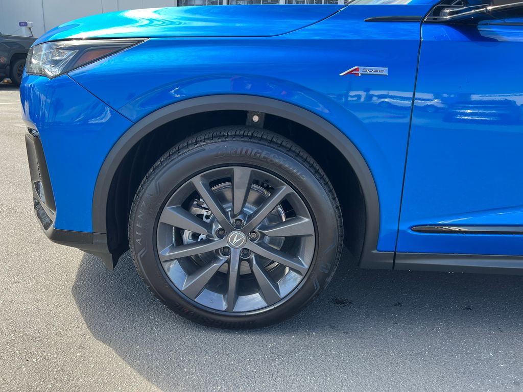 Thumbnail: 2026 Acura MDX - 5