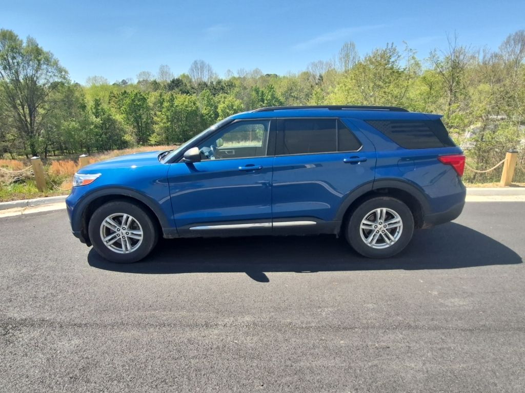 Atlas Blue Metallic 2020 Ford Explorer XLT AWD SUV / Crossover All-Wheel Drive Automatic