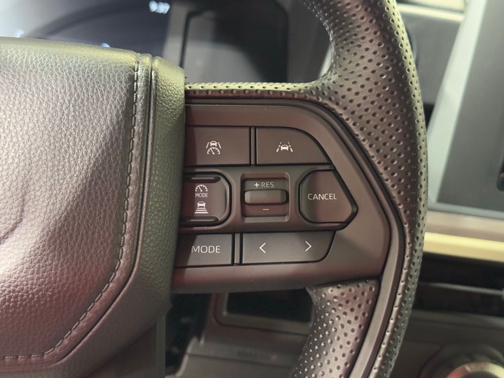 2025 Toyota Tacoma SR5 22