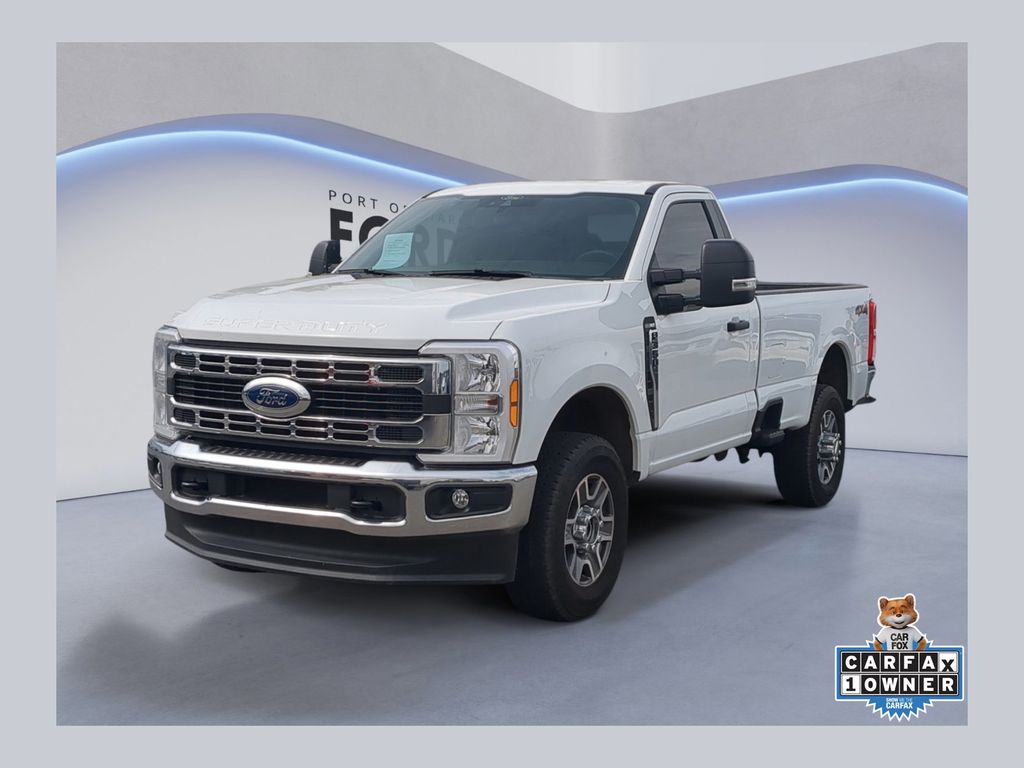 Oxford White 2025 Ford F-350 Super Duty XLT Regular Cab LB 4WD Pickup Truck Four-Wheel Drive Automatic