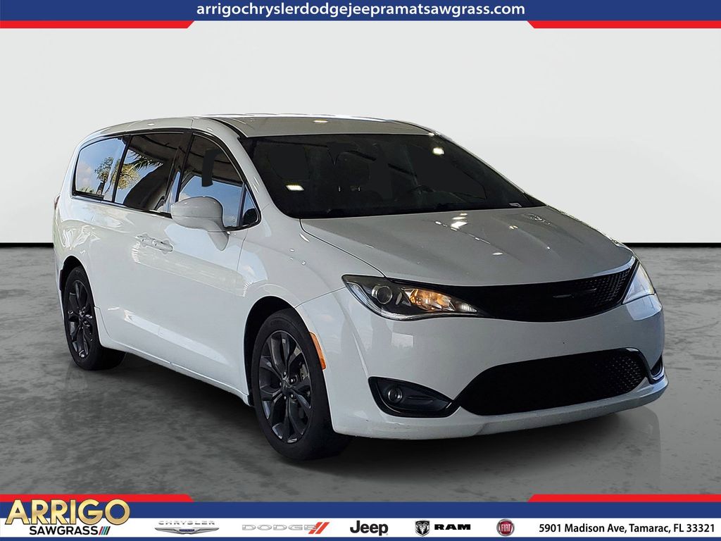 2019 Chrysler Pacifica Touring Plus