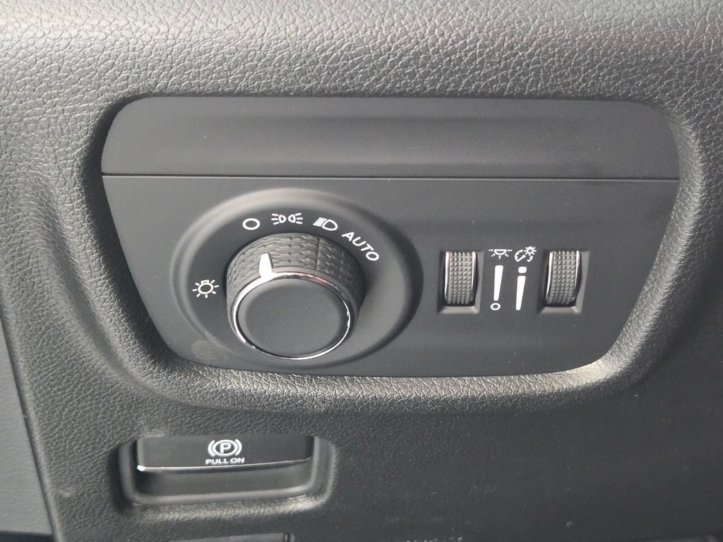 new 2025 Jeep Grand Cherokee L car, priced at $36,330