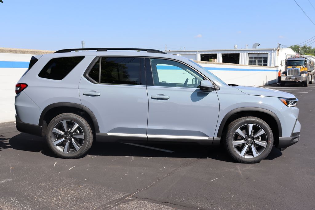 Thumbnail: 2025 Honda Pilot - 6