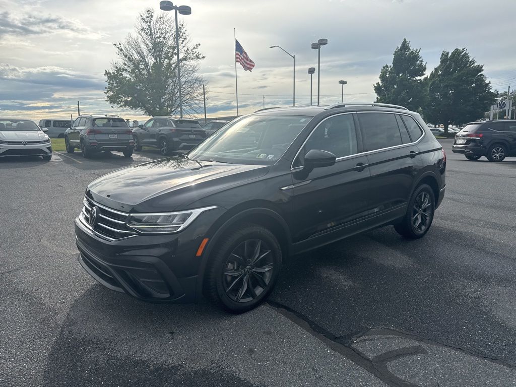 2022 Volkswagen Tiguan 2.0T SE - 10