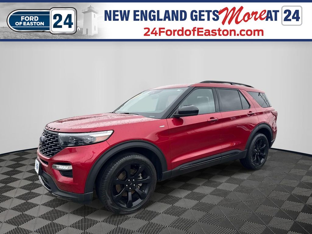 Rapid Red Metallic Tinted Clearcoat 2024 Ford Explorer ST-Line AWD SUV / Crossover All-Wheel Drive Automatic