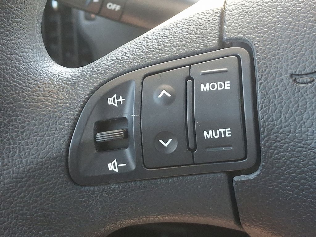 2012 Kia Sportage LX 19