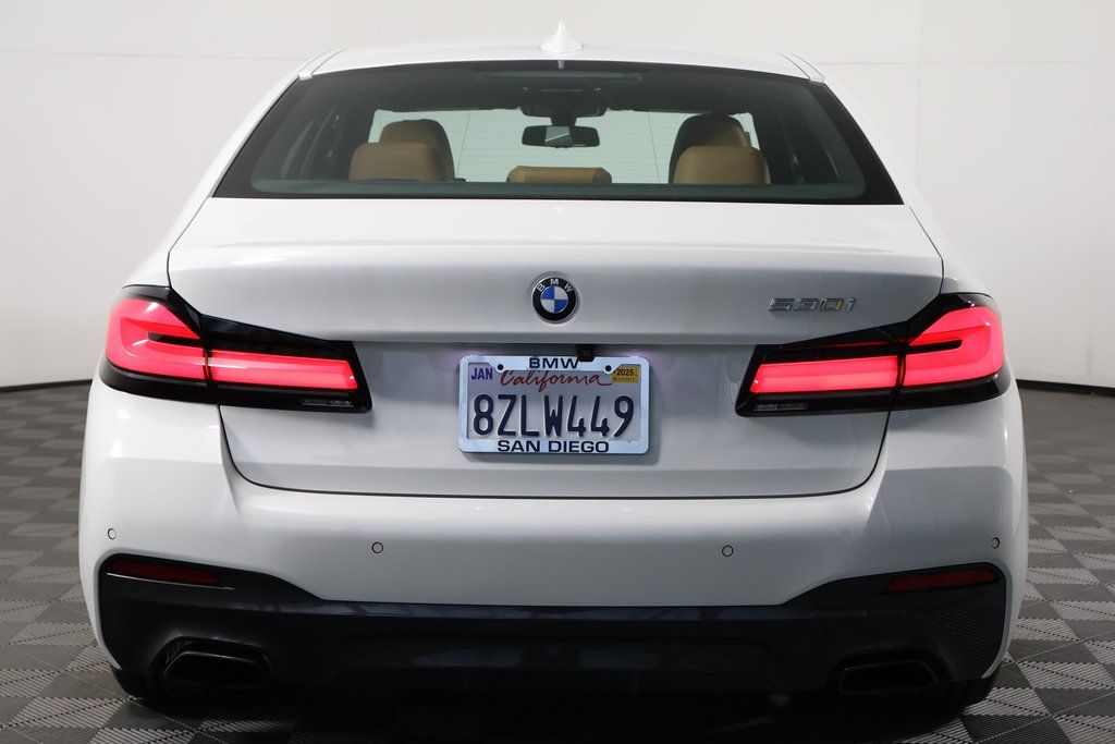 2022 BMW 5 Series 530i 5