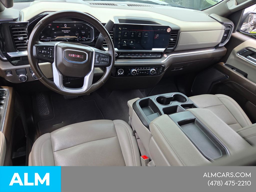 Used 2024 Black GMC SLT image 9