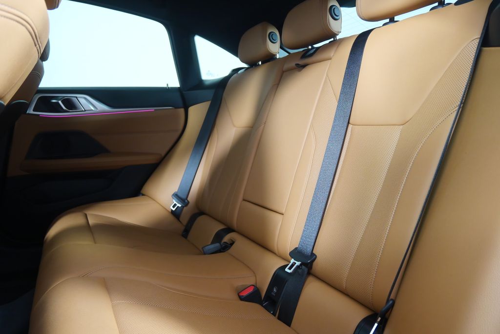 Thumbnail: 2023 BMW i4 - 15