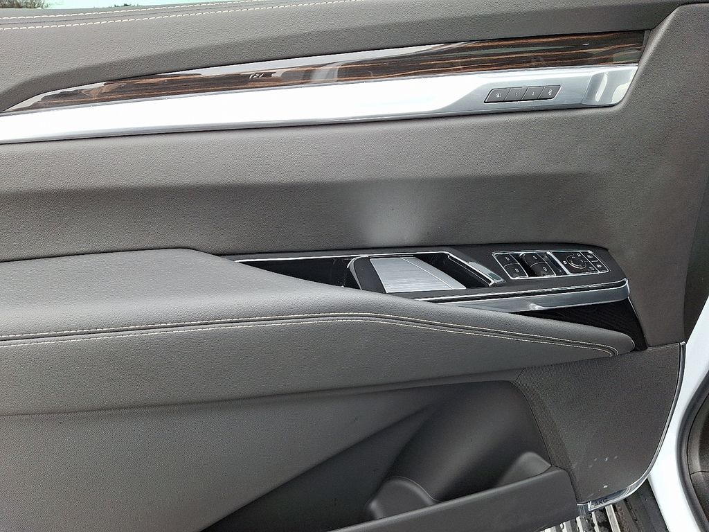 Thumbnail: 2026 Cadillac Escalade - 15