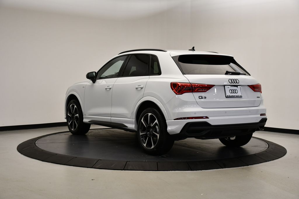 2025 Audi Q3  3