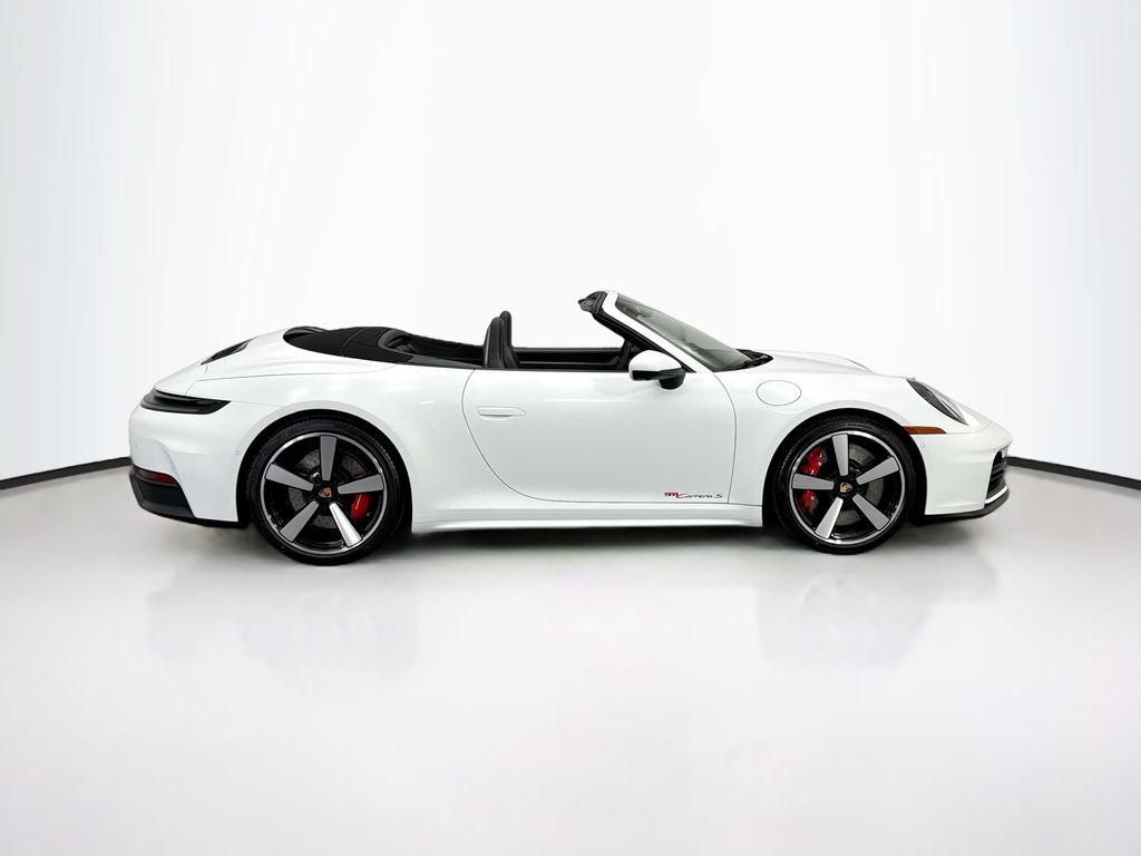 Thumbnail: 2025 Porsche 911 - 8