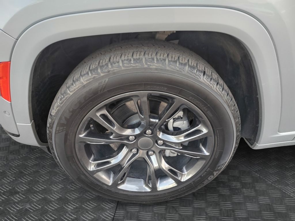 Used Car 2023 Jeep Grand Cherokee L  Summit For Sale Under $50,000 In Austin, Texas