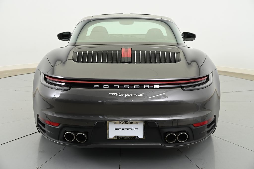 2022 Porsche 911 Targa 4S 3