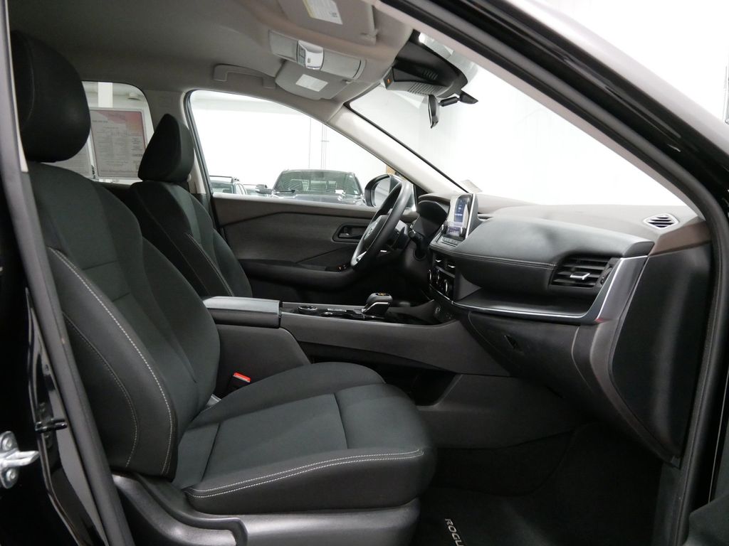 Used 2023 Nissan Rogue SUV