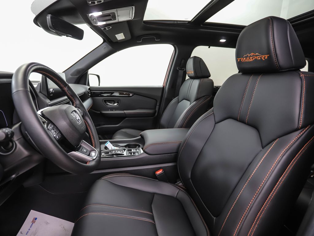 Thumbnail: 2025 Honda Pilot - 11