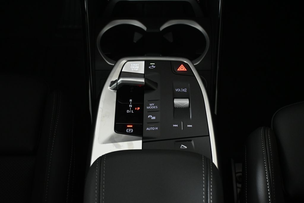 Thumbnail: 2026 BMW X1 - 23