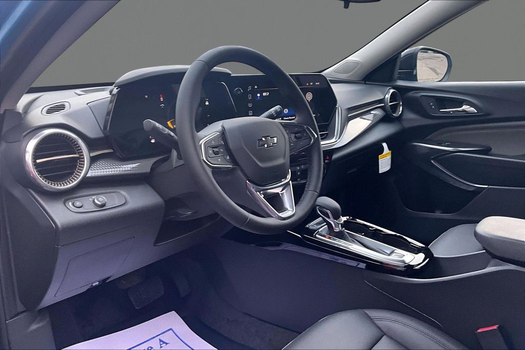 2026 Chevrolet Trax Activ - Photo 7