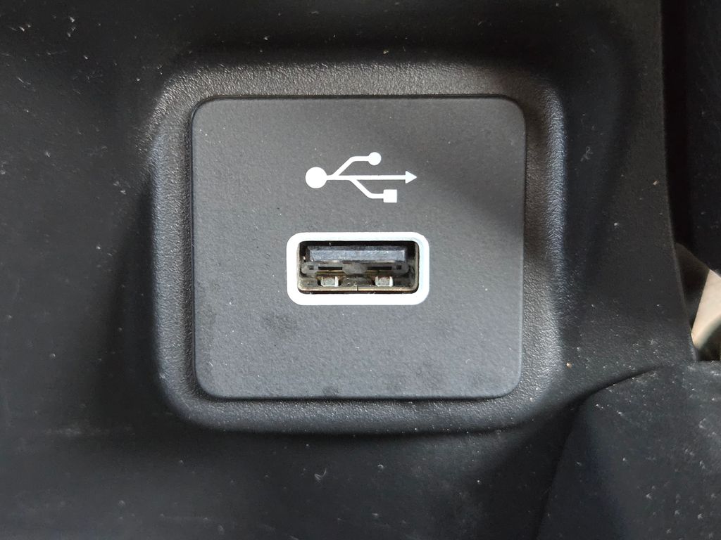 Certified Used 2024 Gray Honda LX image 5