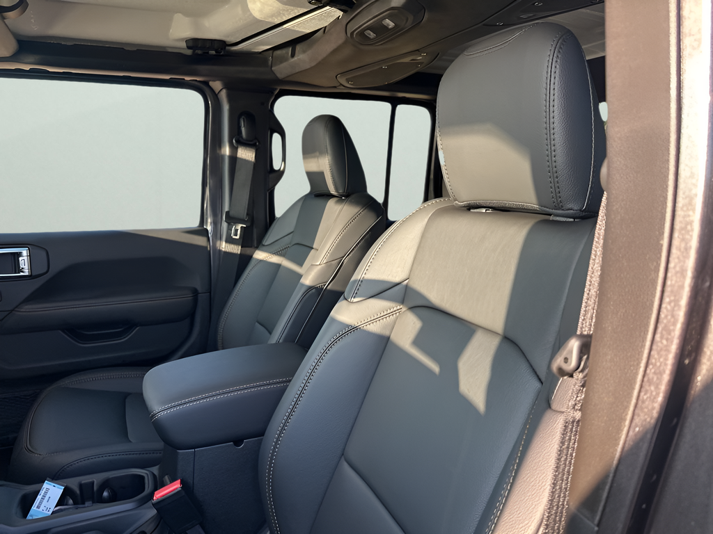 New Car 2025 Jeep Gladiator  For Sale Under $50,000 In Austin, Texas